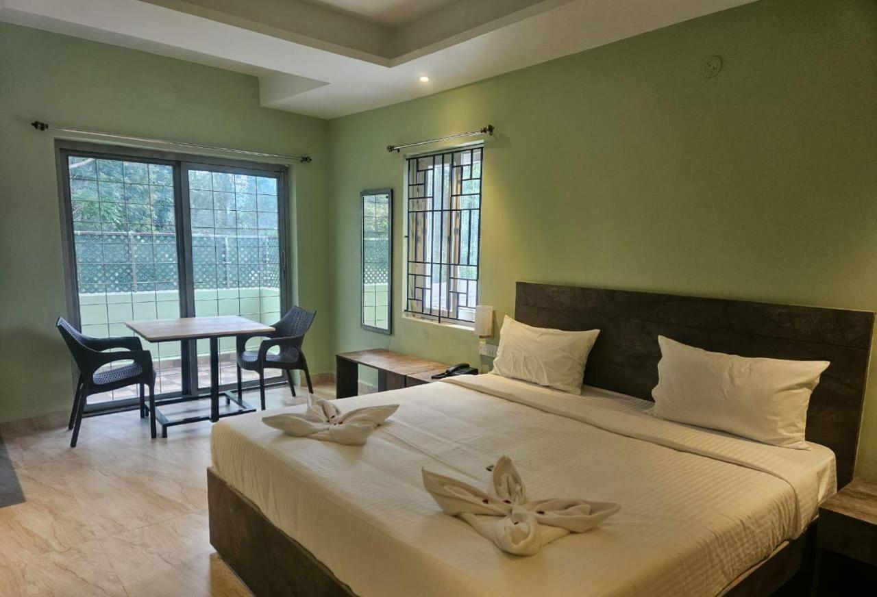 Hotel Peppers Єркауд Екстер'єр фото